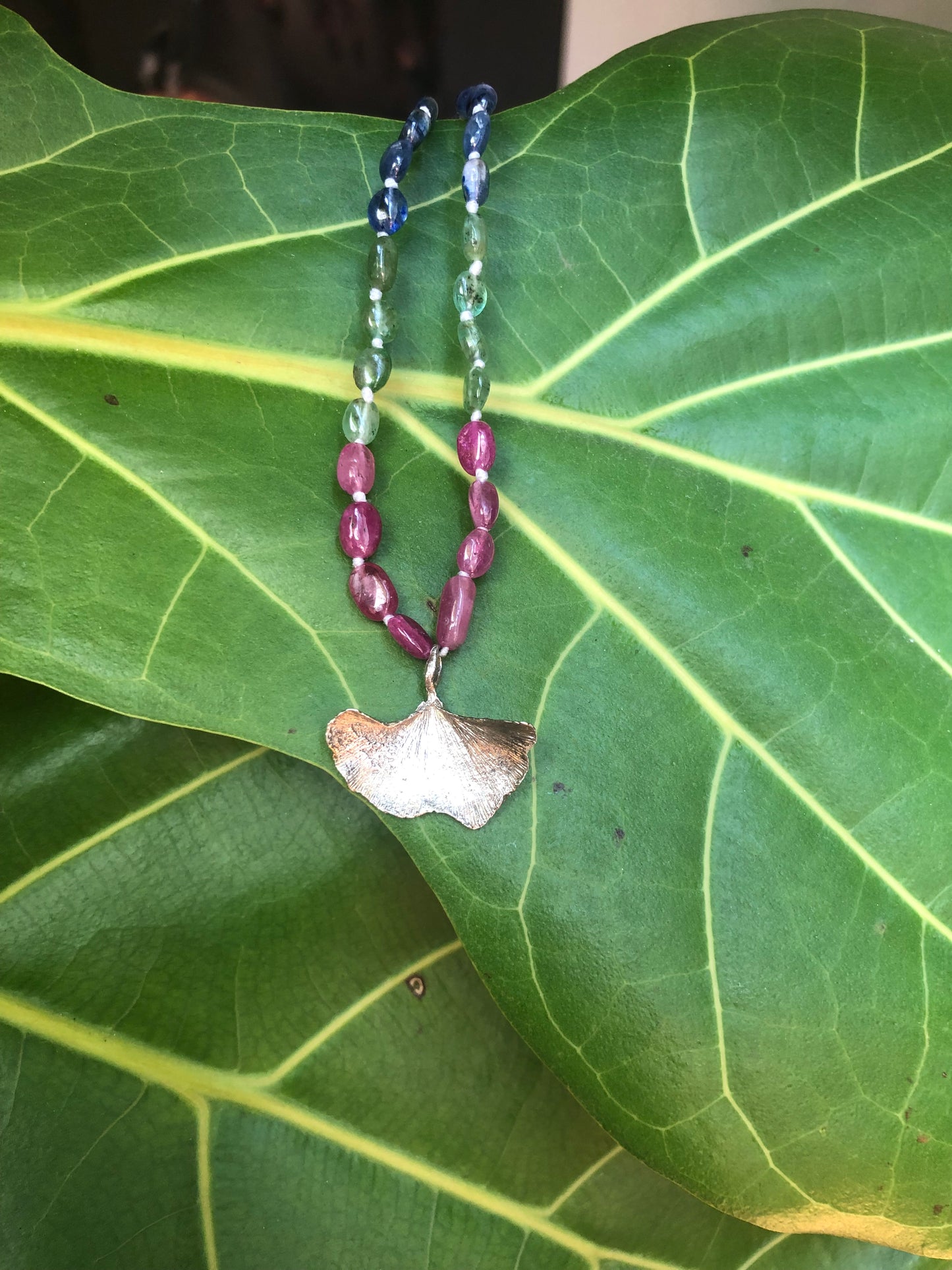 Collana Gingko