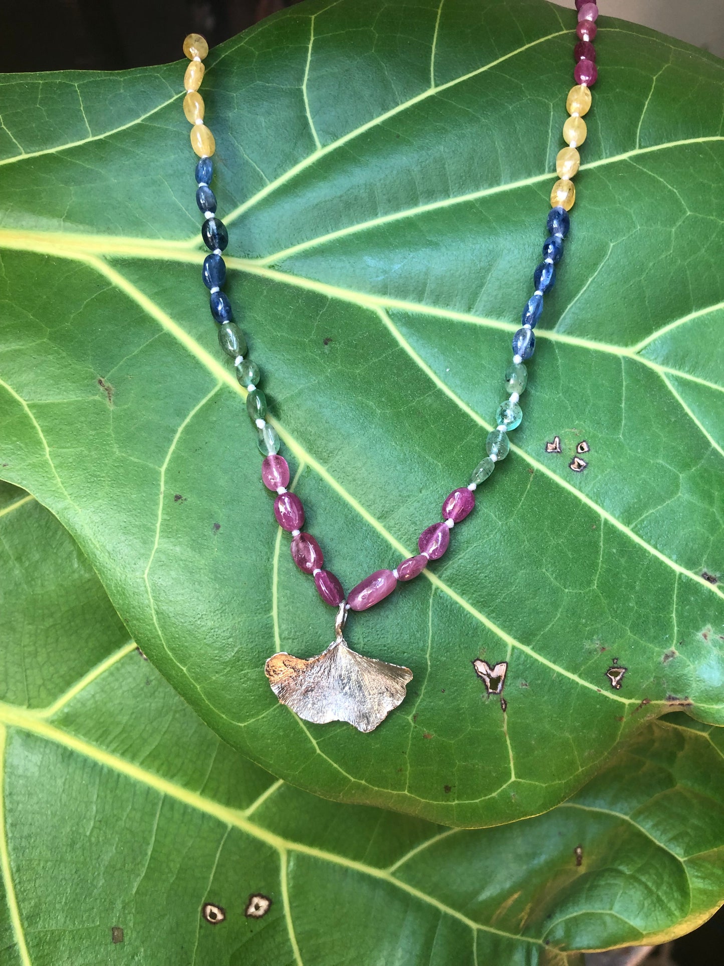 Collana Gingko