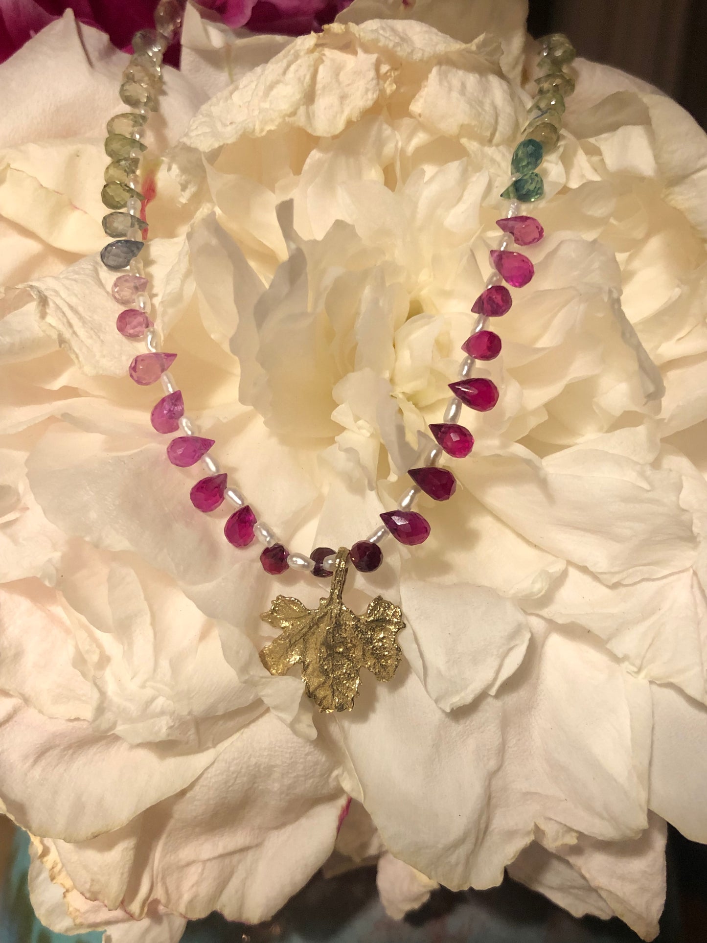 Collana Foglia di Vite