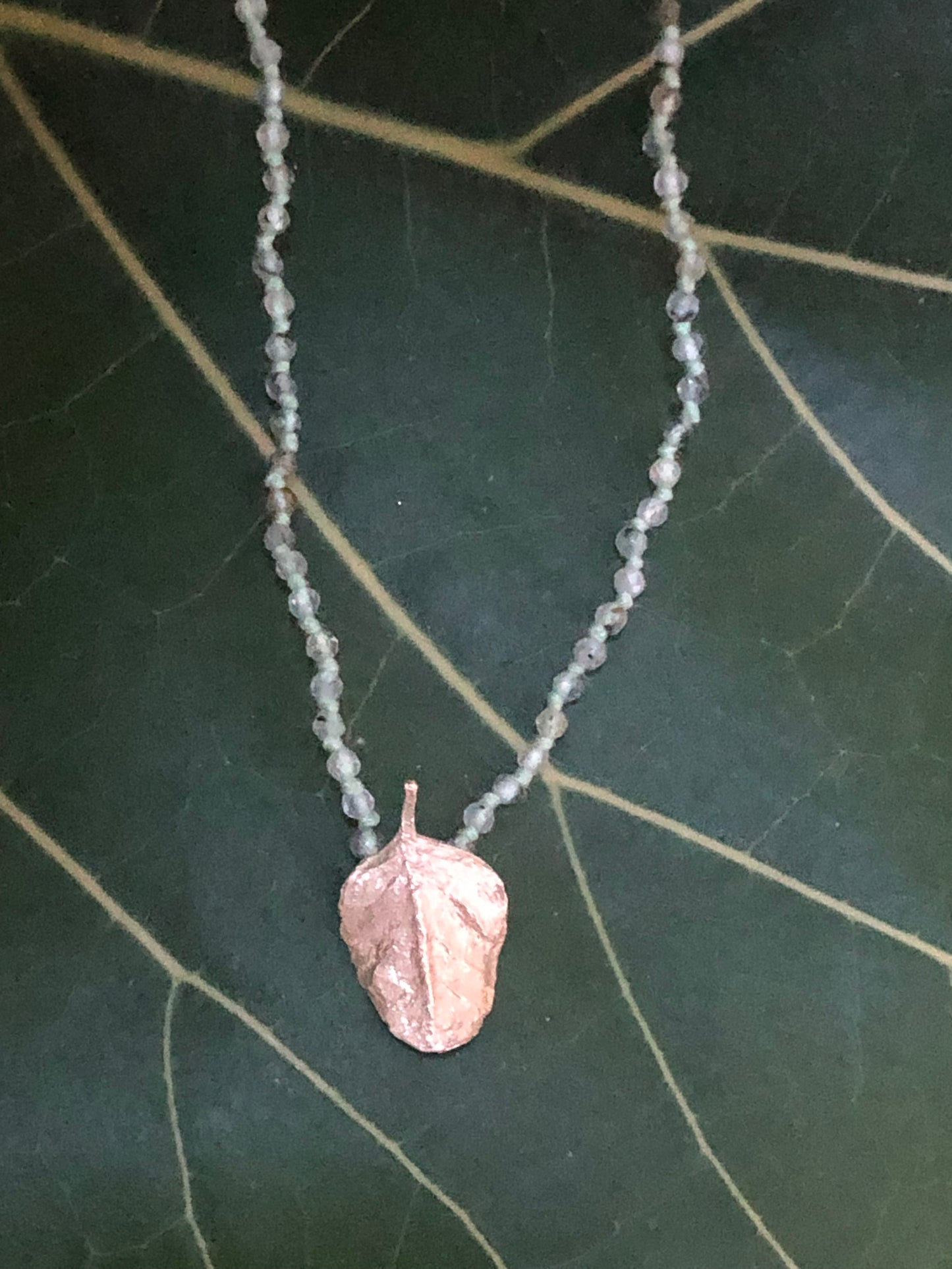 Collana Foglia del Cappero