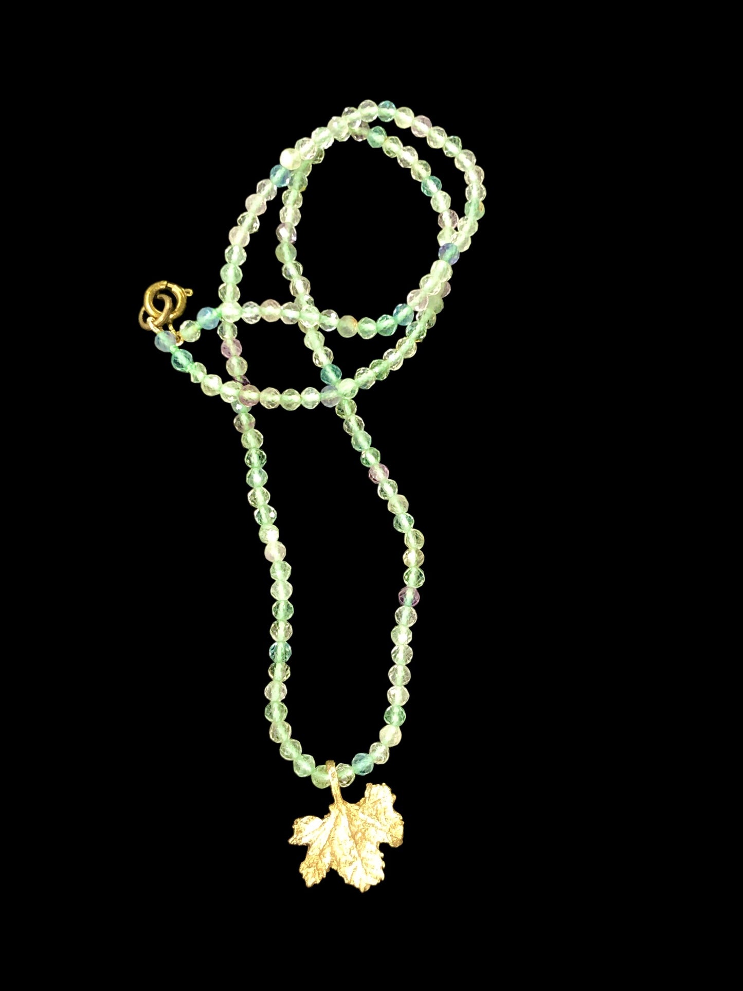 Collana Foglia di Vite