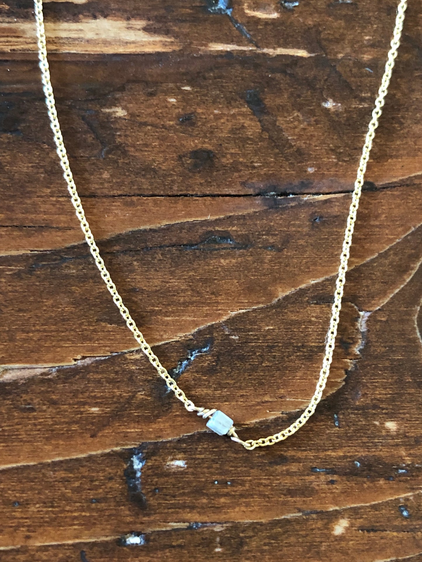 Collana e braccialetto Luce