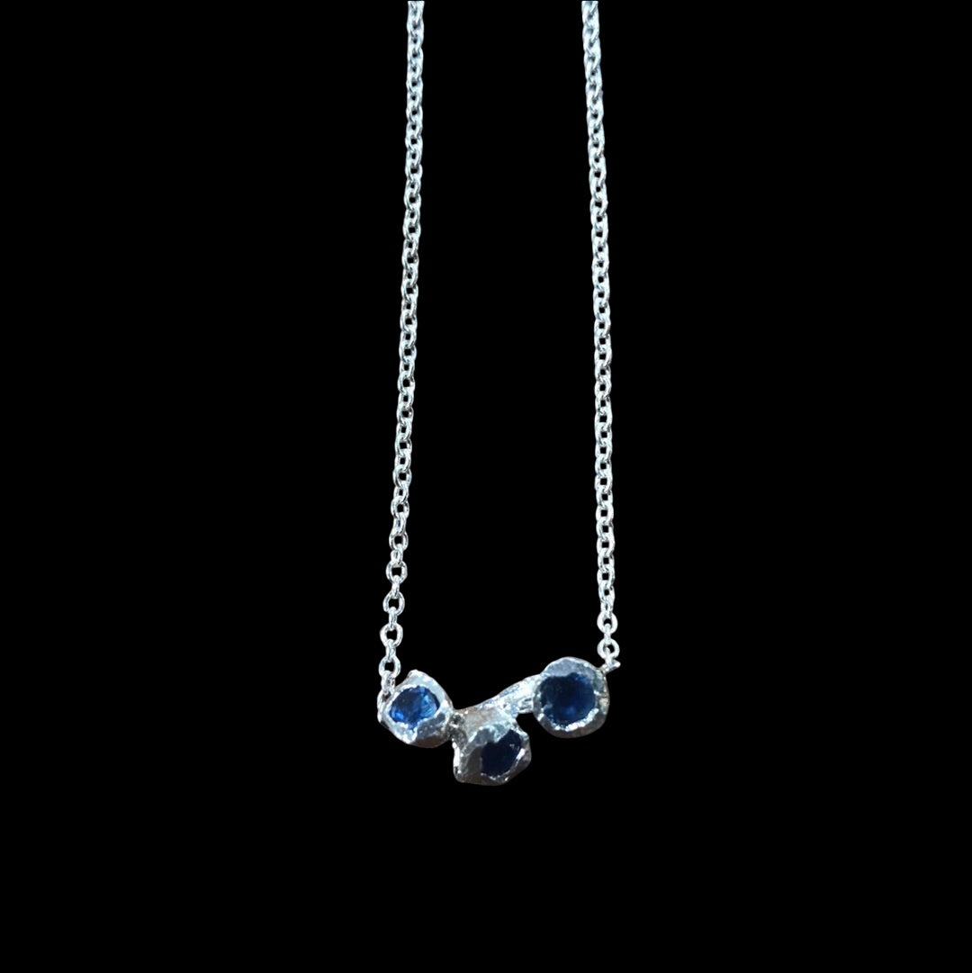 Collana Callistemone