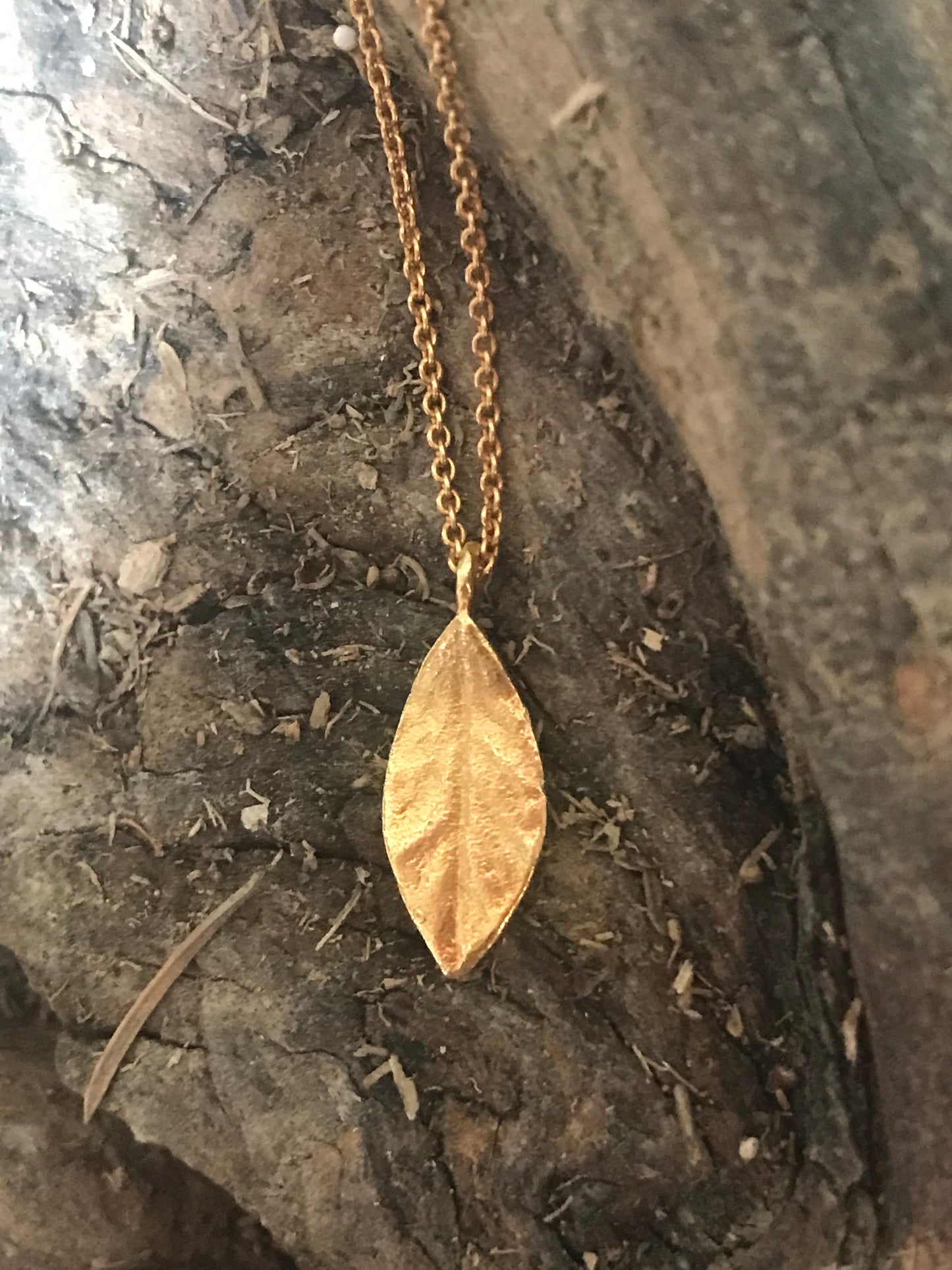 Collana Alloro foglia piccola