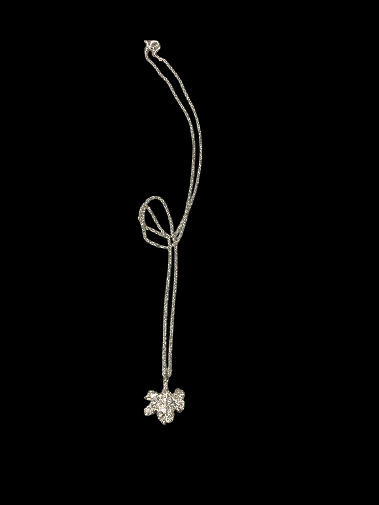 Collana Foglia di Vite