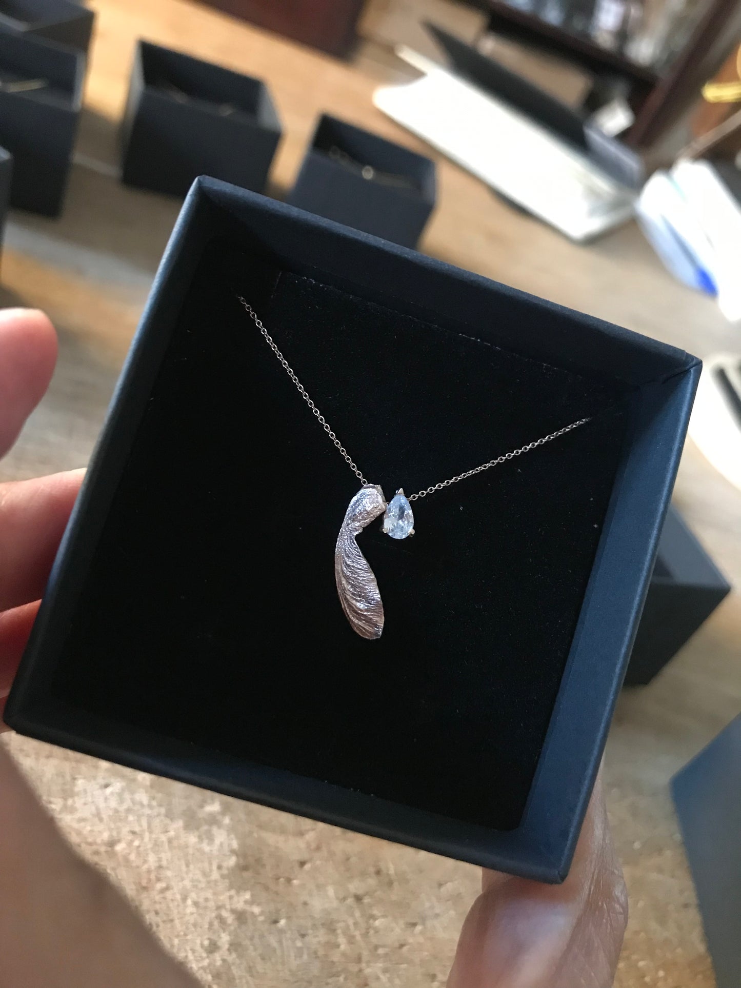 Collana Seme di Acero
