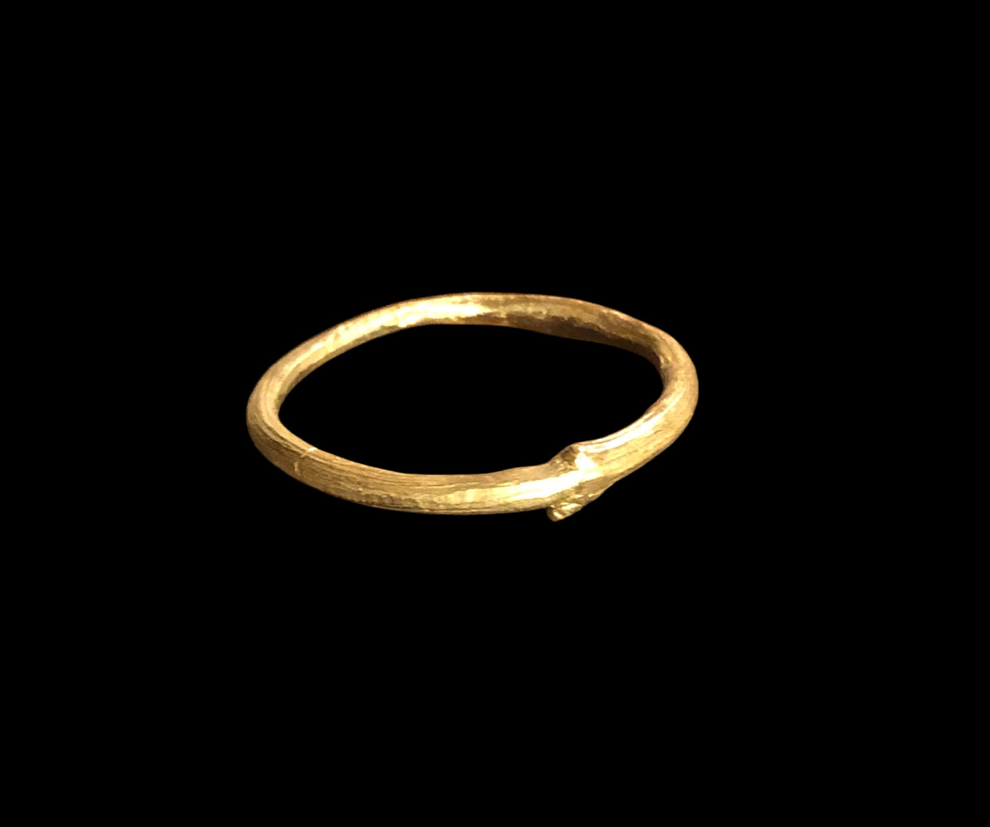 Anello Ramo con una gemma