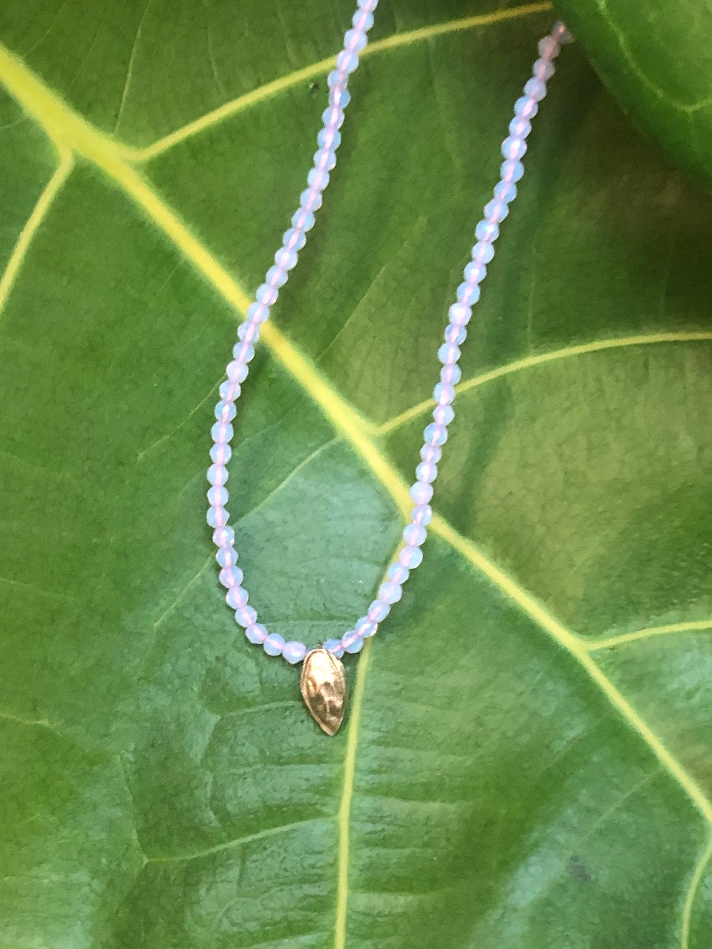 Collana Seme di Mela
