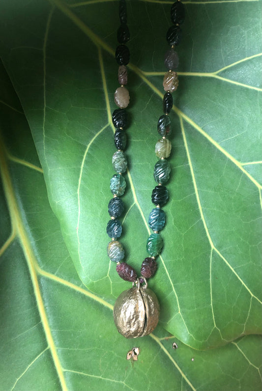 Collana Noce
