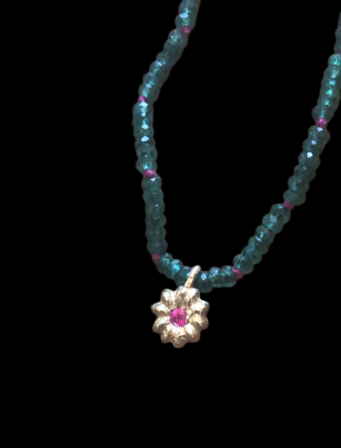 Collana Phytolacca