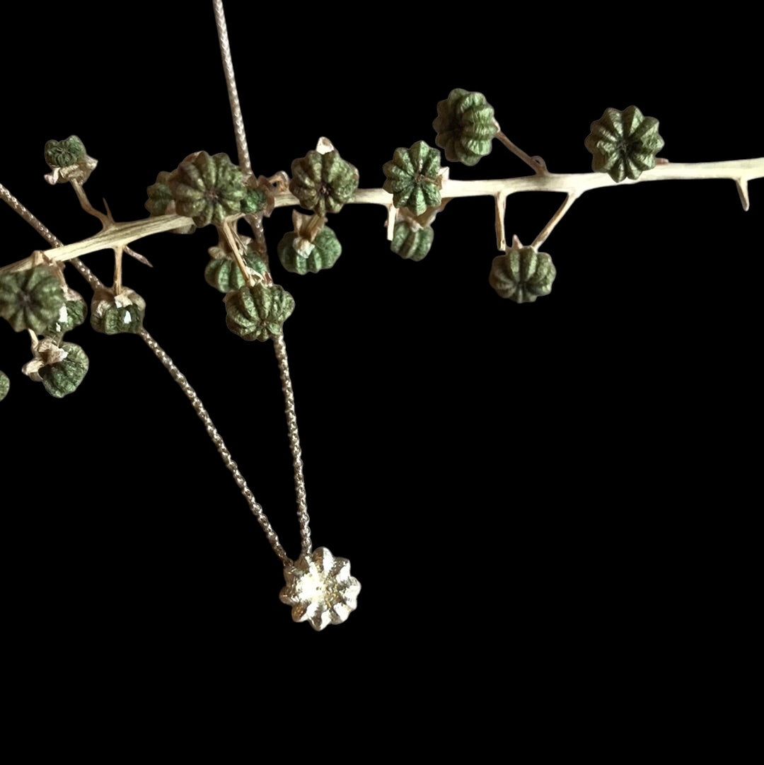 Collana Phytolacca