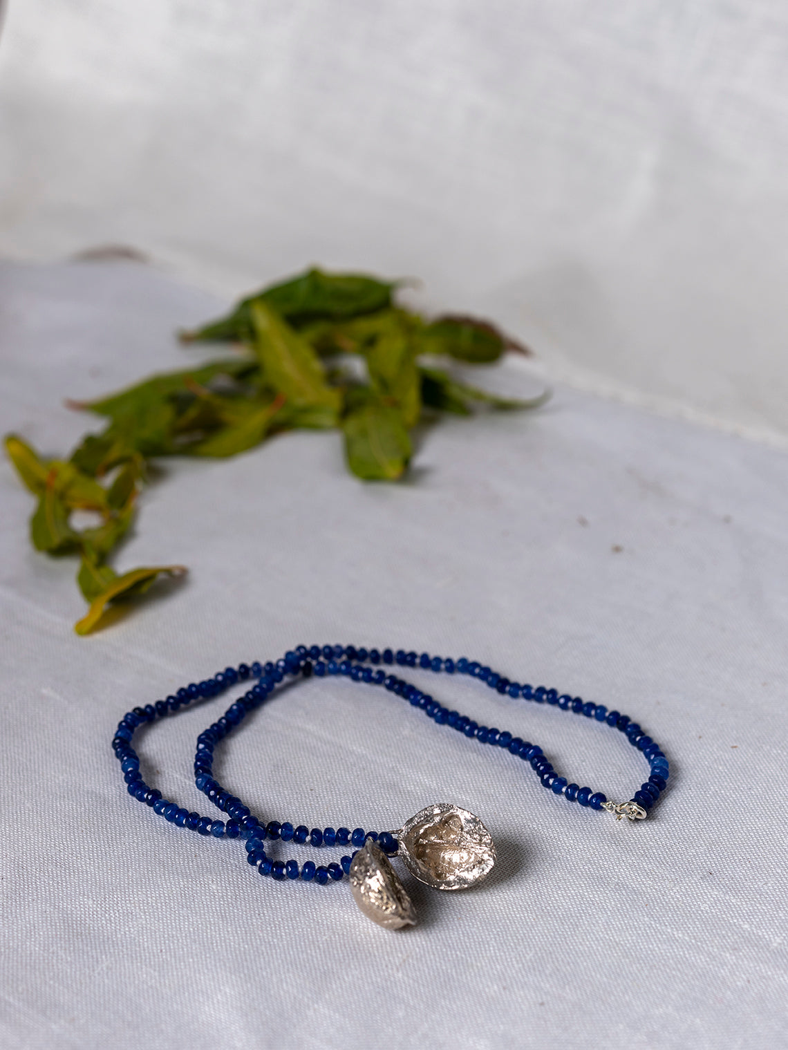 Collana Noce