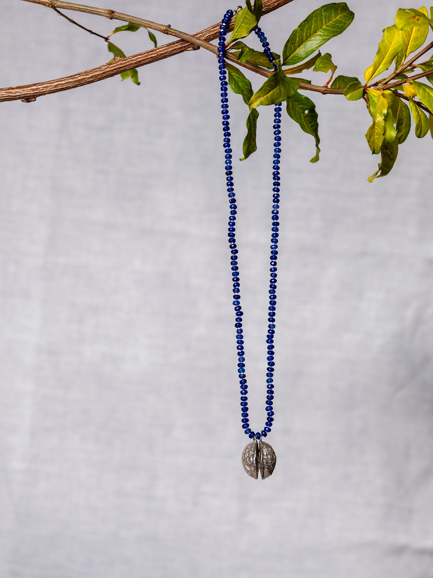 Collana Noce