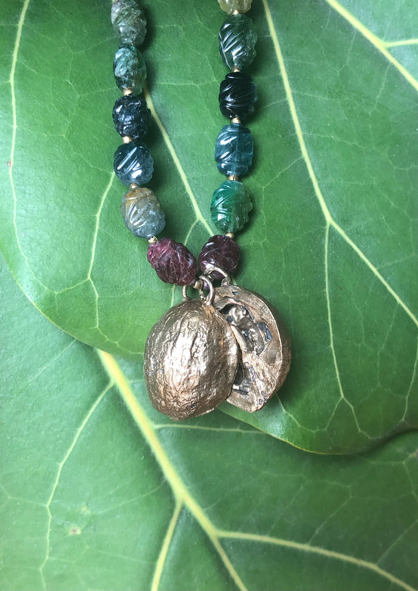 Collana Noce