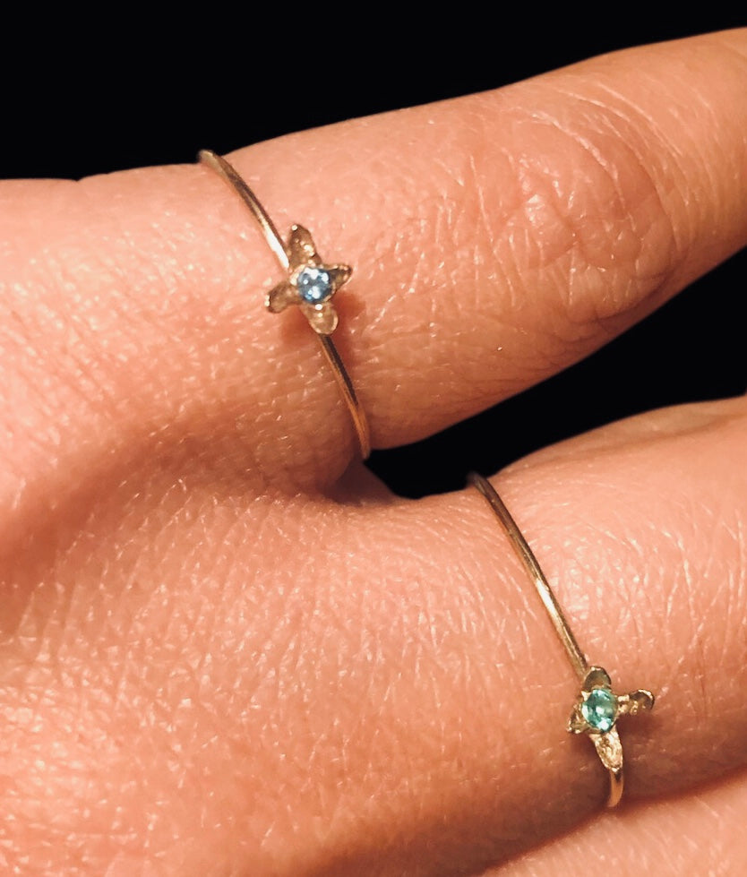 Anello solitario Chiodo di Garofano