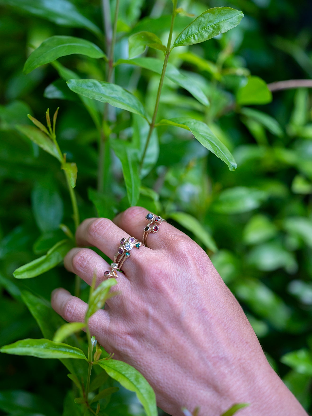 Anello Callistemone solitario