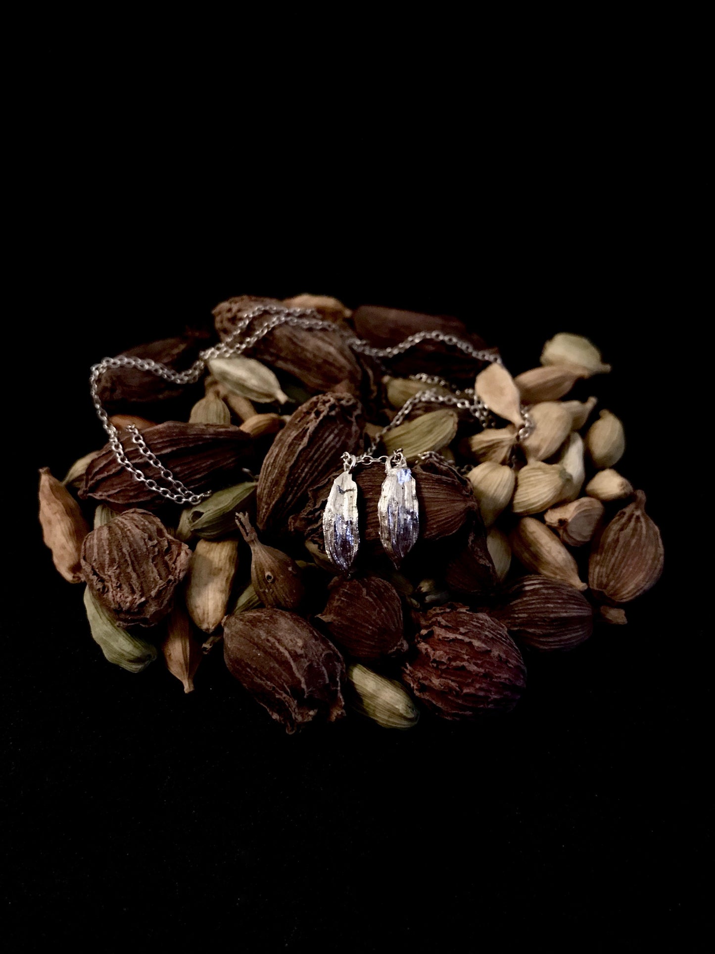 Collana cardamomo